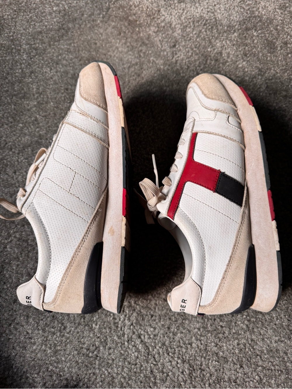 Tommy Hilfiger White and Beige Sneakers with Red and Black Accents